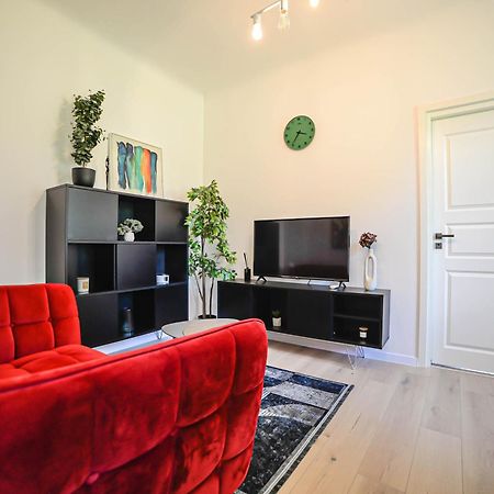 Homly S22 Apartment Riga Bagian luar foto