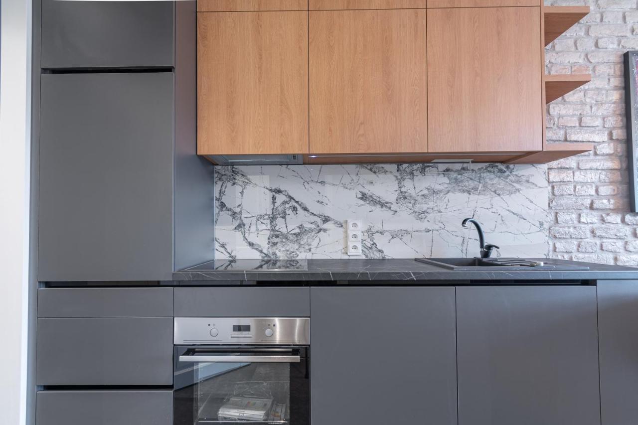 Homly S22 Apartment Riga Bagian luar foto