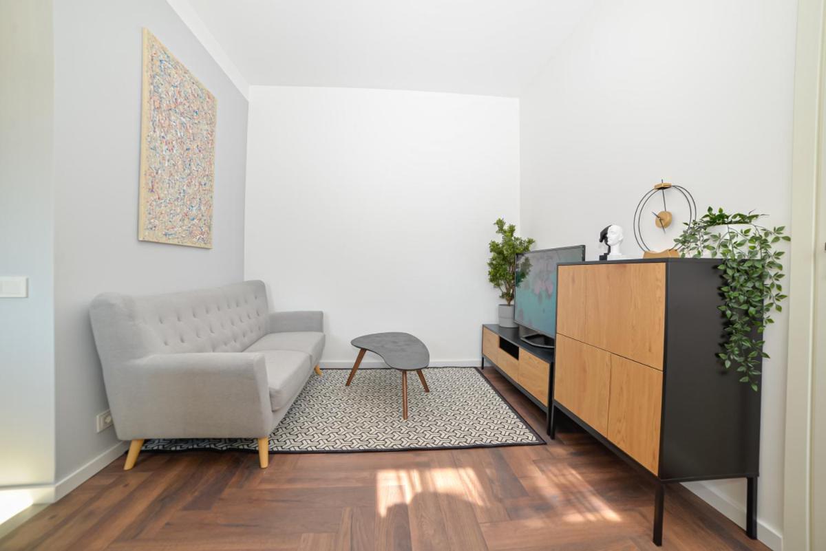 Homly S22 Apartment Riga Bagian luar foto