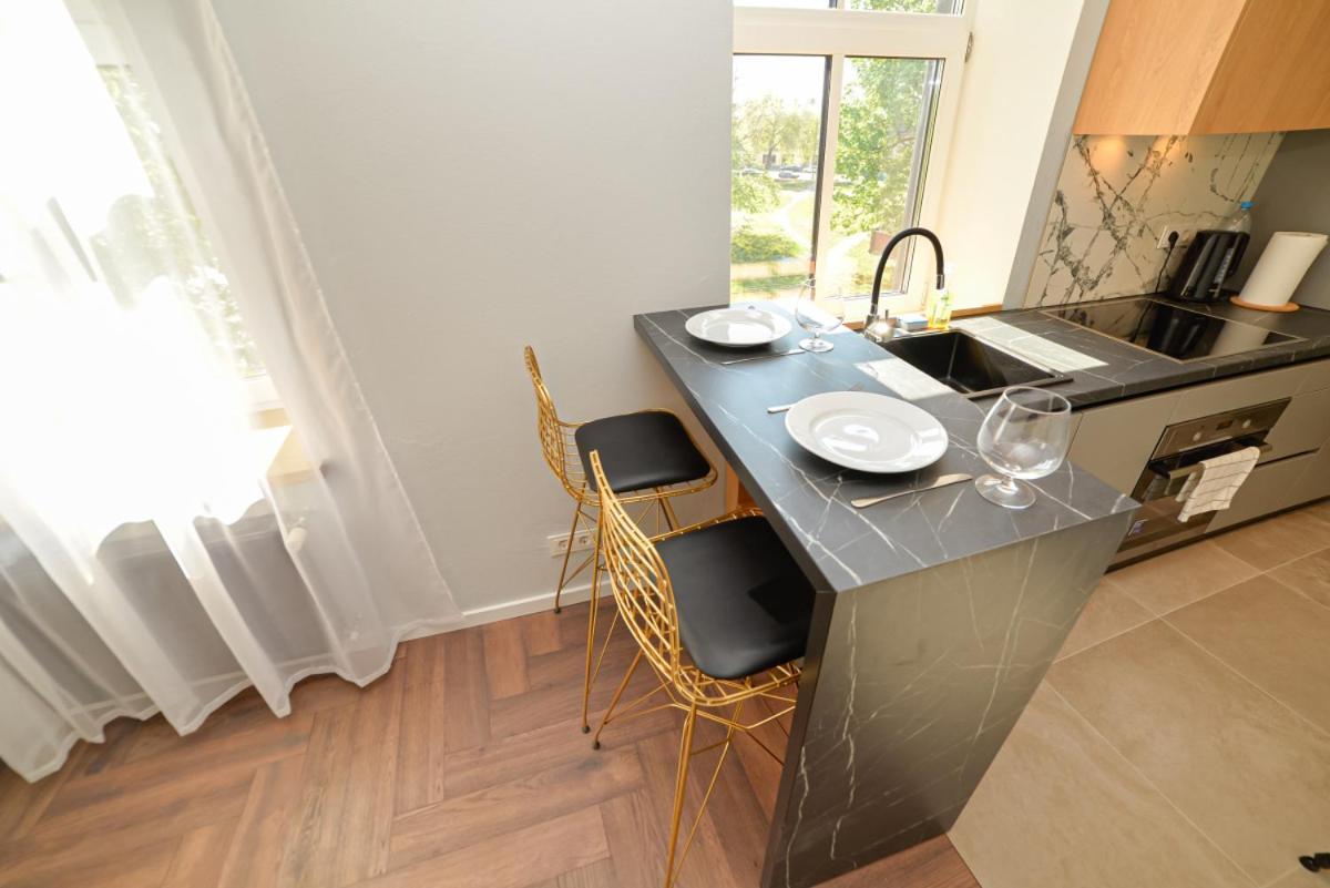Homly S22 Apartment Riga Bagian luar foto