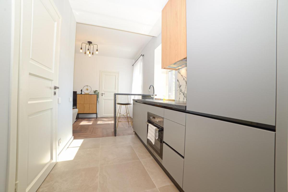 Homly S22 Apartment Riga Bagian luar foto